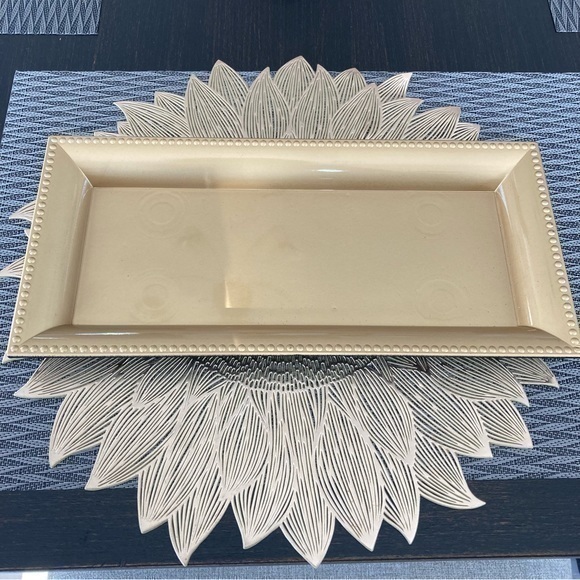 Other - ✨NWT rectangle gold serving tray table decoration display plate